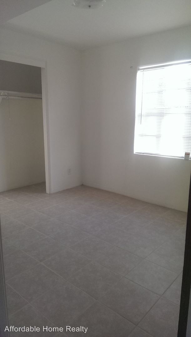 Building Photo - 4 br, 2 bath House - 1736 E Allen Rd Unit A