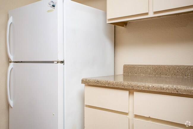 2HAB/2BA - 1,030 ft² - Cocina - Willow Gardens