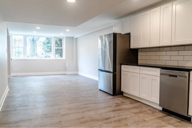 Foto del edificio - 2242 N Lavergne Ave