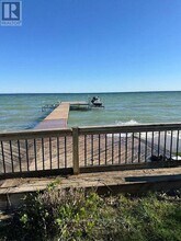 Building Photo - 303 Lake Dr E