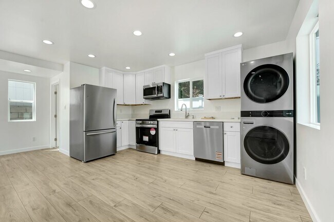 Foto del edificio - 22567 Leadwell St