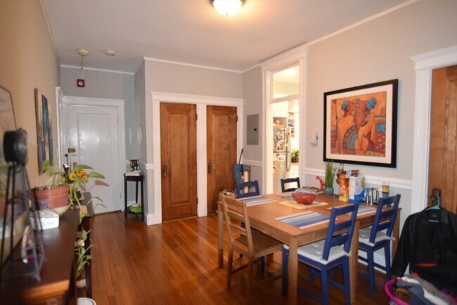 Foto del edificio - 9 Greenway Ct