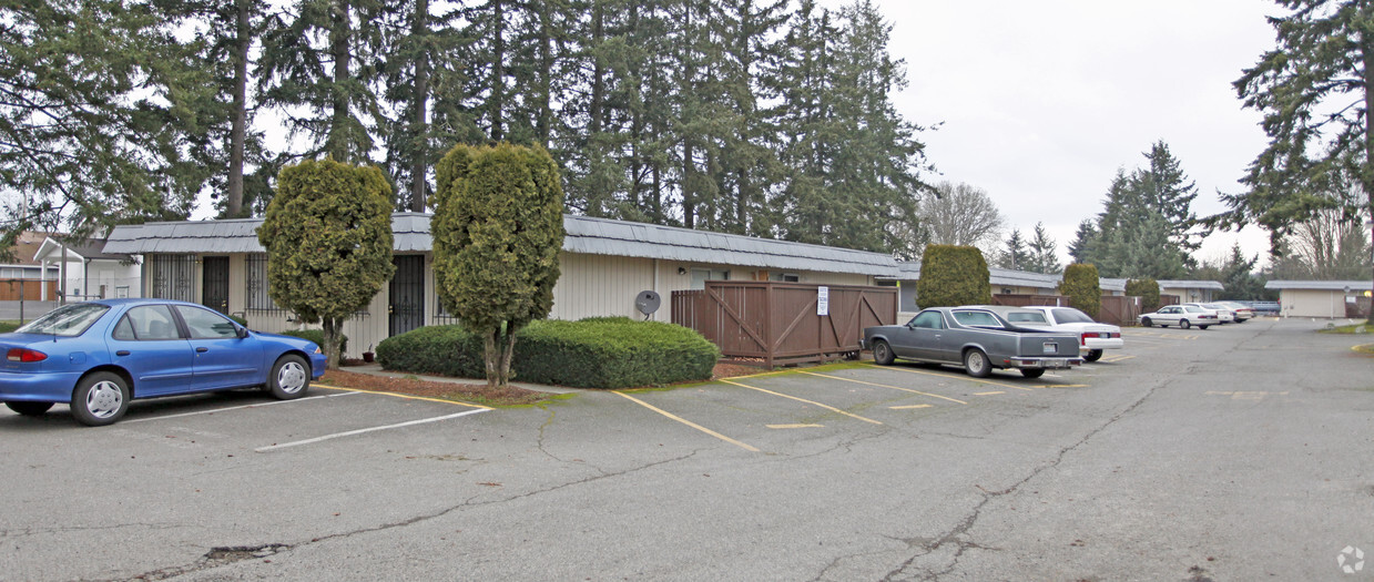 Building Photo - Heritage Park Apartments