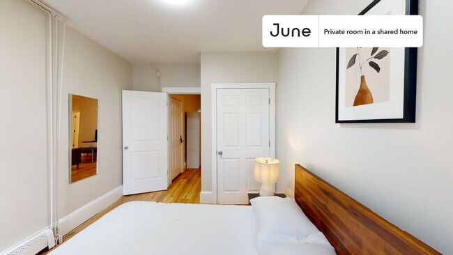 Foto del edificio - Room in Shared 5 bed/2 bath home in Brighton