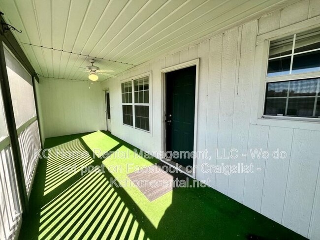 Foto del edificio - 6836 N Olive St