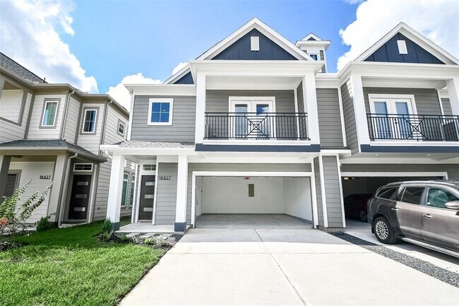 Building Photo - 16627 Oasis Meadow Lane