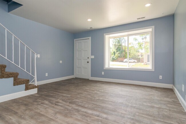 Building Photo - 1484 S 400 E