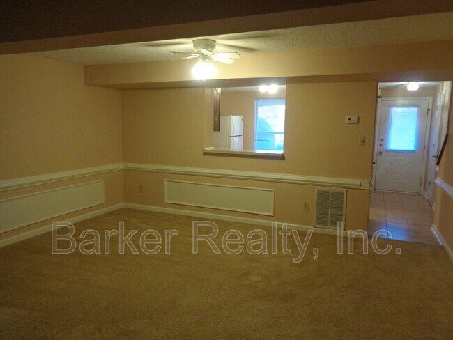 Foto del edificio - 1705 Murad Ct