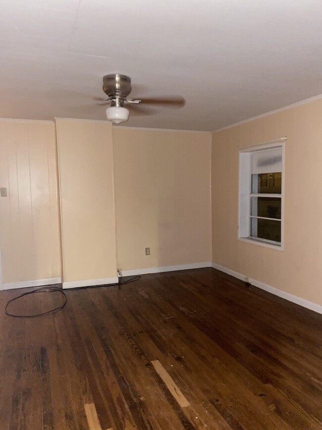 Building Photo - 1317 Lyon Street, Unit Apt A