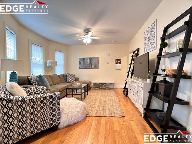 Photo - 74 Brooks St Apartment
