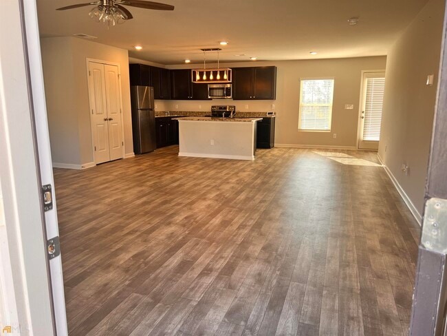 Building Photo - 3484 Enterkin Ln