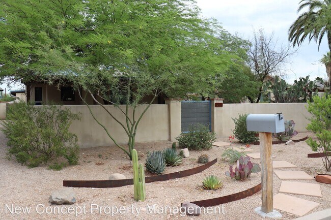 Foto del edificio - 2 br, 2 bath House - 2611 E Helen St