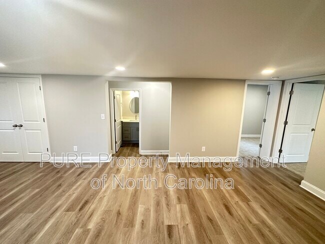 Foto del edificio - 3345 E Ridge Rd