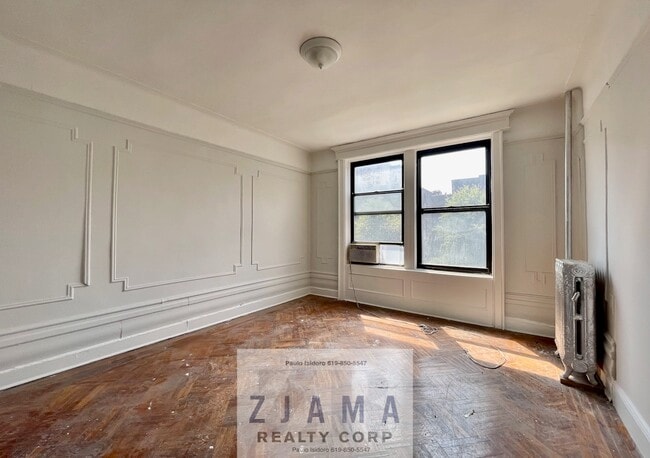 Building Photo - 399 St Johns Pl
