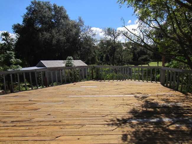 Building Photo - 18502 County Road 455