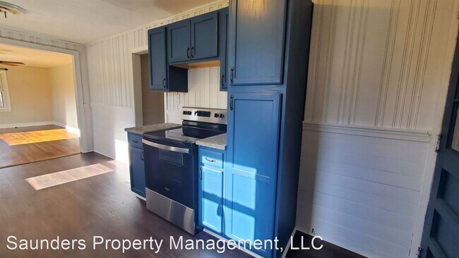 Foto del edificio - 3 br, 1 bath House - 4433 Carlton Circle