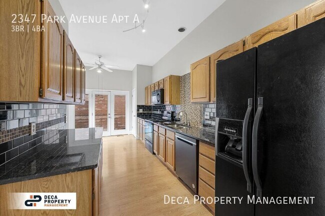 Foto del edificio - 3 Bedroom 3.5 Bathroom Townhouse