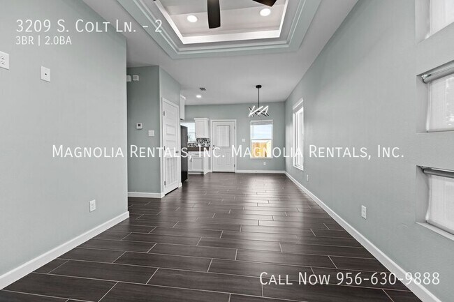 Foto del edificio - 3209 S Colt Ln