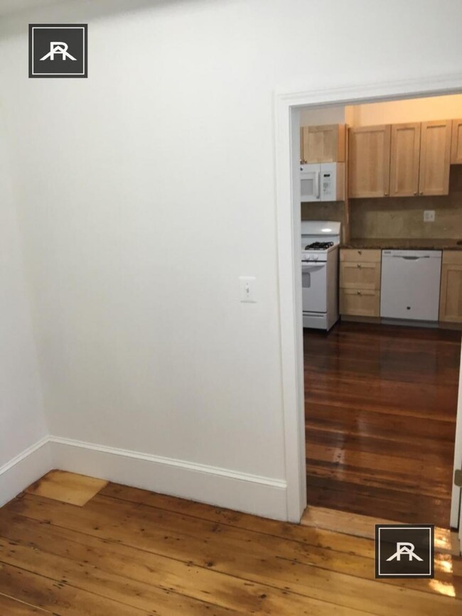 Building Photo - 2 bedroom in Cambridge MA 02139