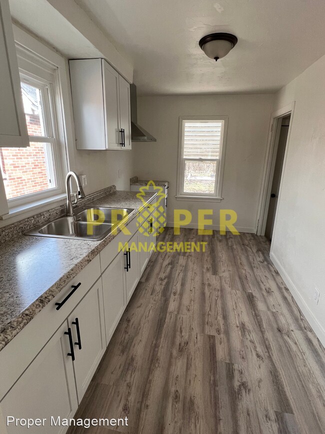 Building Photo - 3 br, 1 bath House - 2226 Rugby Rd