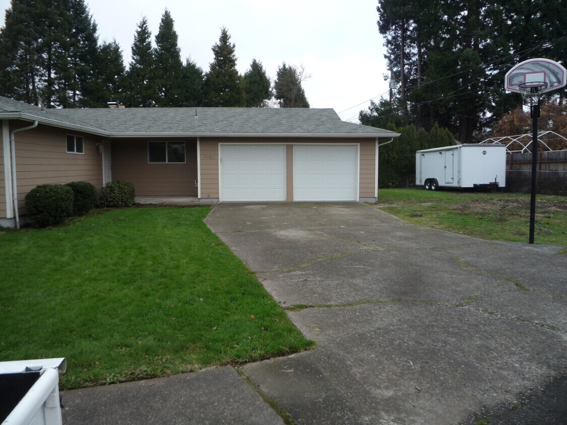 5262 15th Ct NE, Keizer, OR 97303 House Rental in Keizer, OR