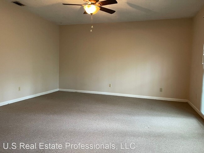 Building Photo - 4 br, 3 bath House - 200 Darsey Road