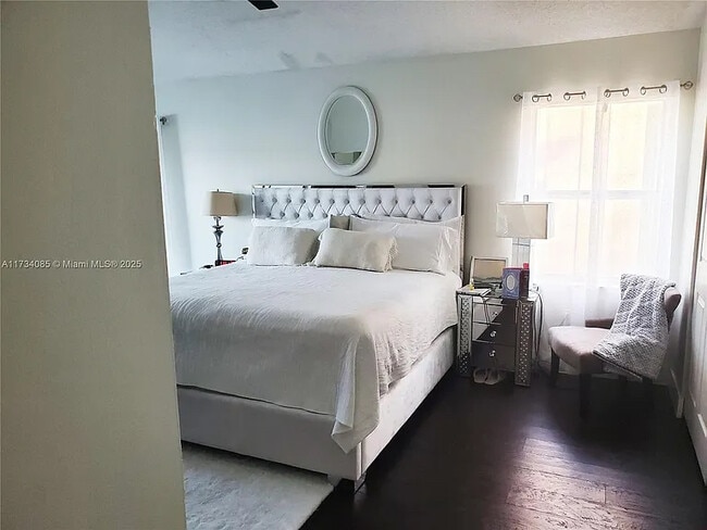 Foto del edificio - 13001 SW 19th Dr