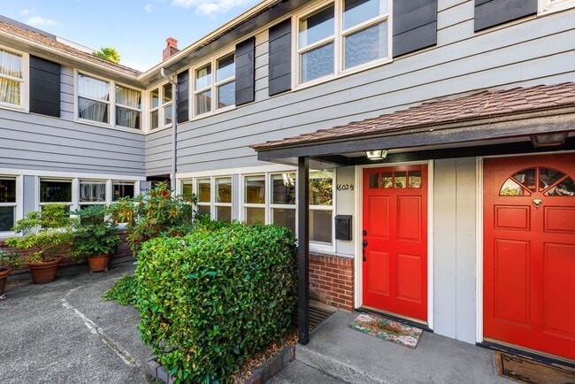 1602 1/2 15th Ave - 1602 1/2 15th Ave Townhome