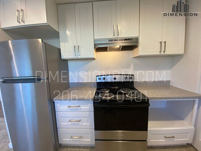 Foto del edificio - Ready to Move in Refreshed Ramber!