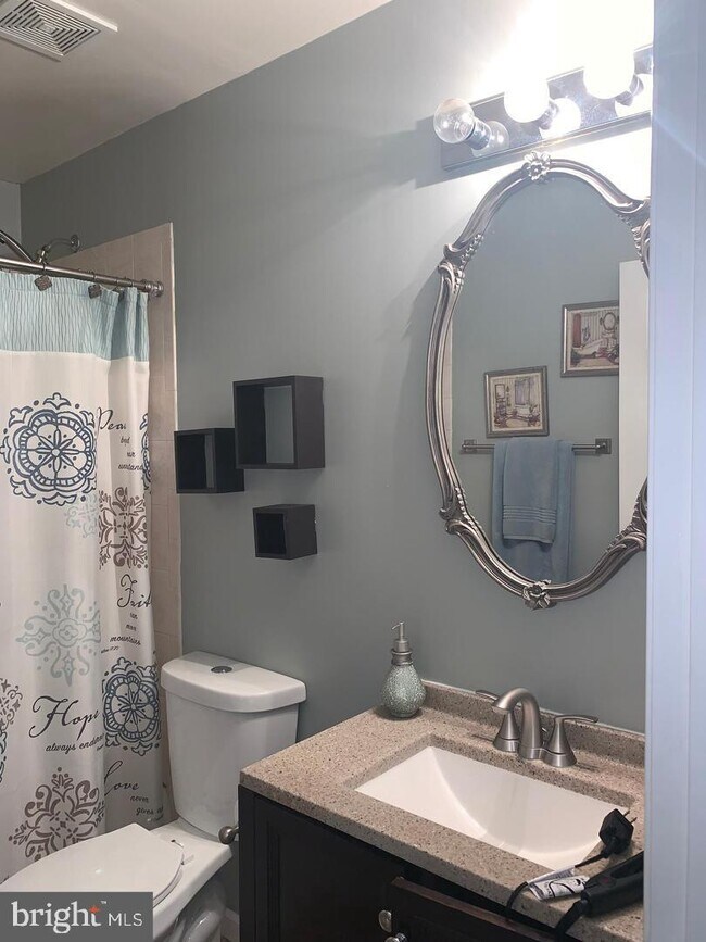 Building Photo - 14216 Hunters Run Way