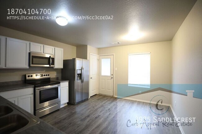 Foto del edificio - 3925 Saddlecrest-