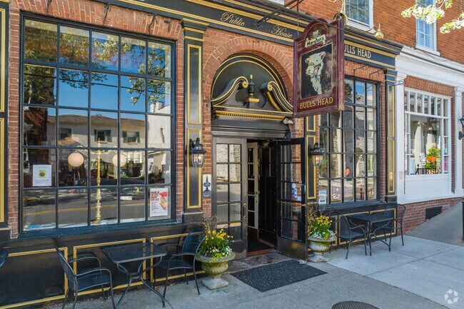 The Bulls Head Pub offers authentic British pub fare and quality craft beers in Lititz.