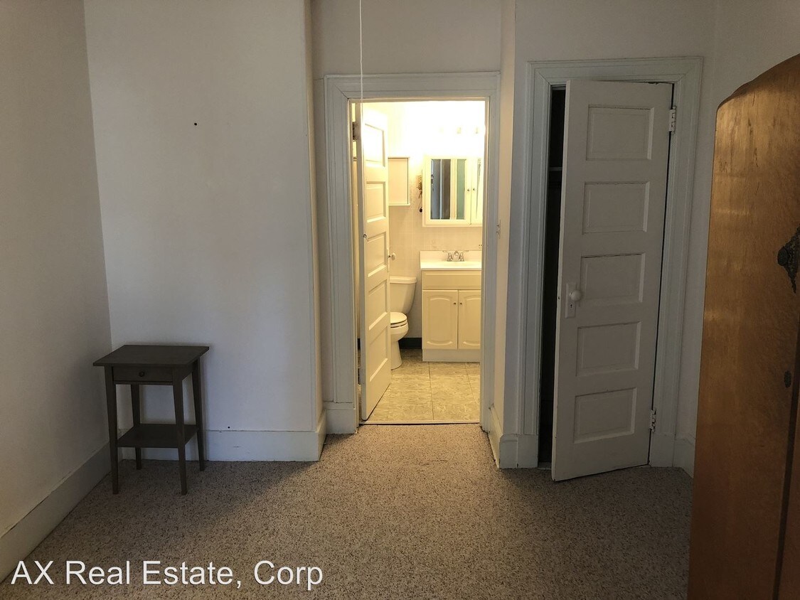 Foto principal - 29 N Ferris St