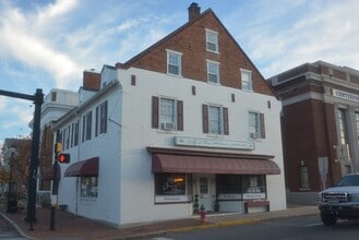 Building Photo - 3 W Commerce St