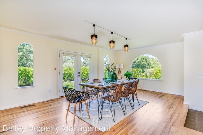 Building Photo - 3 br, 3 bath House - 260 Camino Al Barranco