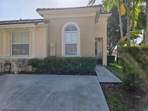 Building Photo - 23751 SW 110th Ave