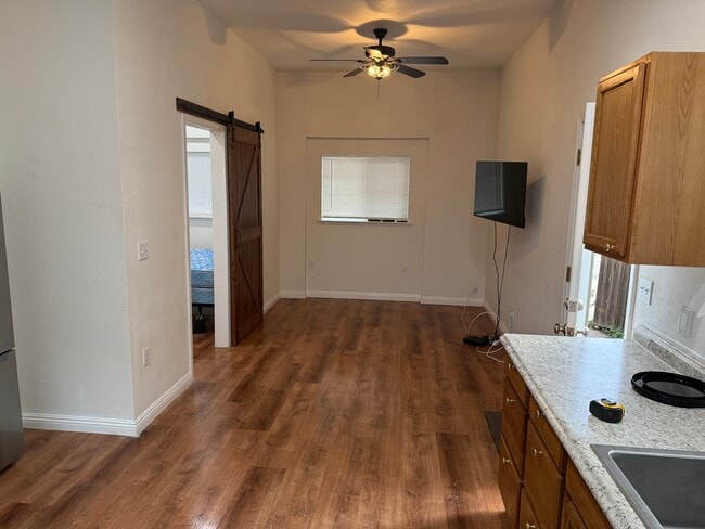 Foto del edificio - 744 Hermosa Vista Way