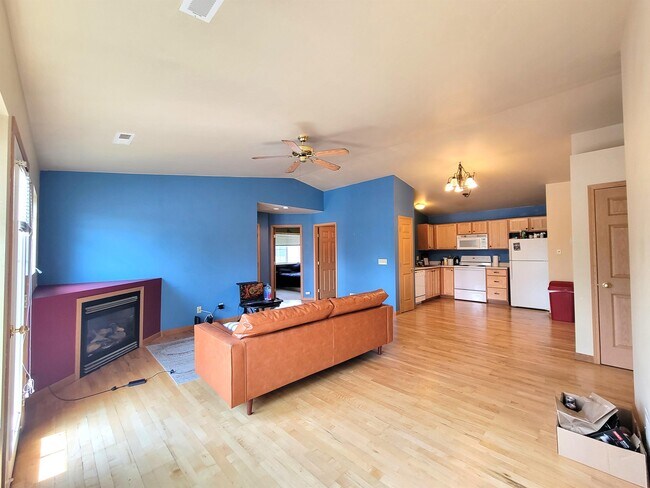 Foto del edificio - 3505 Fallon St