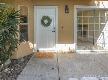 Foto principal - 10420 Bogardus Ave