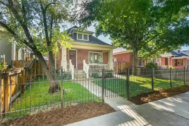 Foto principal - 408 S Washington St