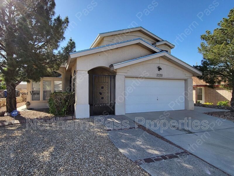 Primary Photo - 7532 Plaza Taurina Dr