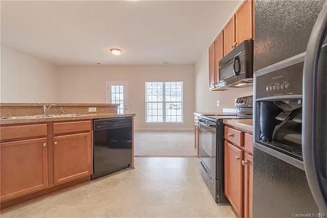 Foto del edificio - 13935 Waverton Ln