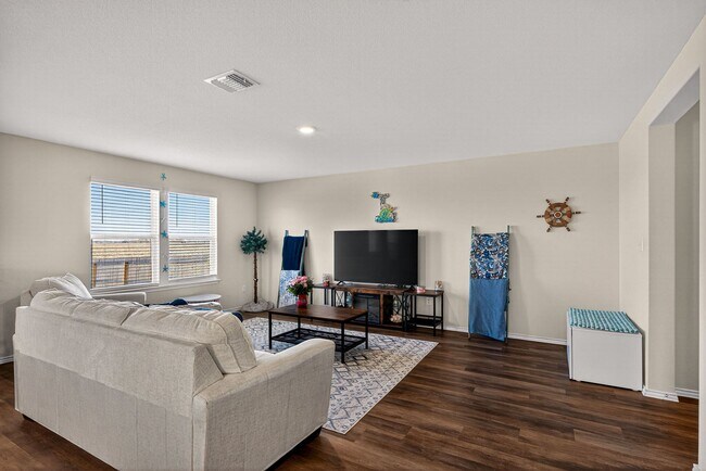 Foto del edificio - 4037 Bermuda Ln