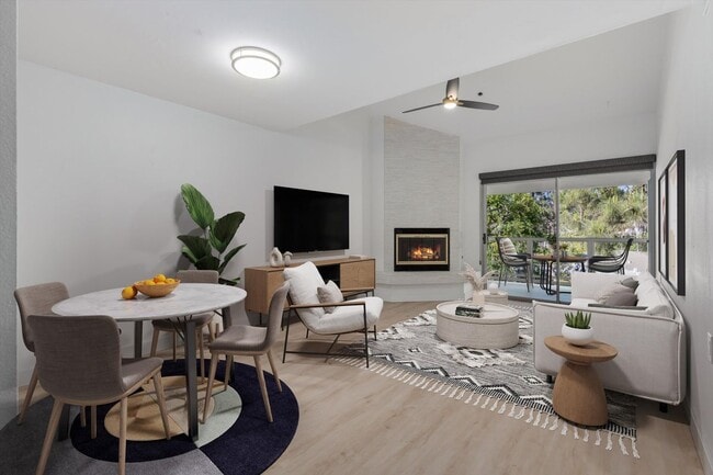 Foto del edificio - 1682 Circa Del Lago