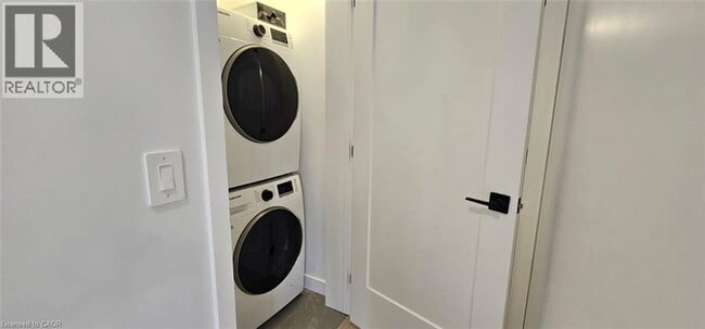 Building Photo - 31 Mill St