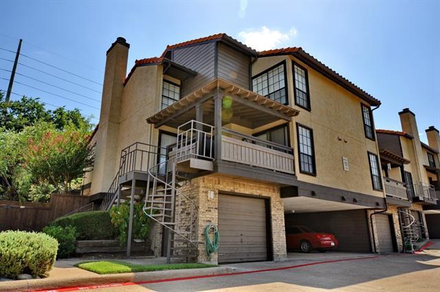 Foto del edificio - 2610 Lakehill Ln
