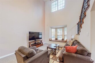Building Photo - 8712 Iron Horse Dr