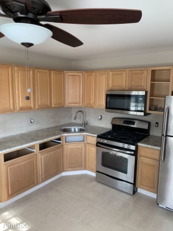Primary Photo - 1 br, 1 bath Apartment - 8 Valiant Ct