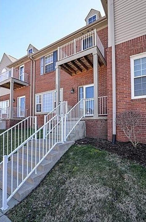 Building Photo - 2076 Cloverly Ln