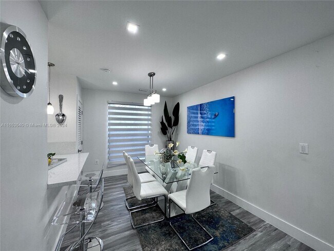 Foto del edificio - 3021 SW 27th Ln